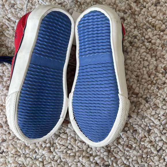 NWT - Picture 4 of 4